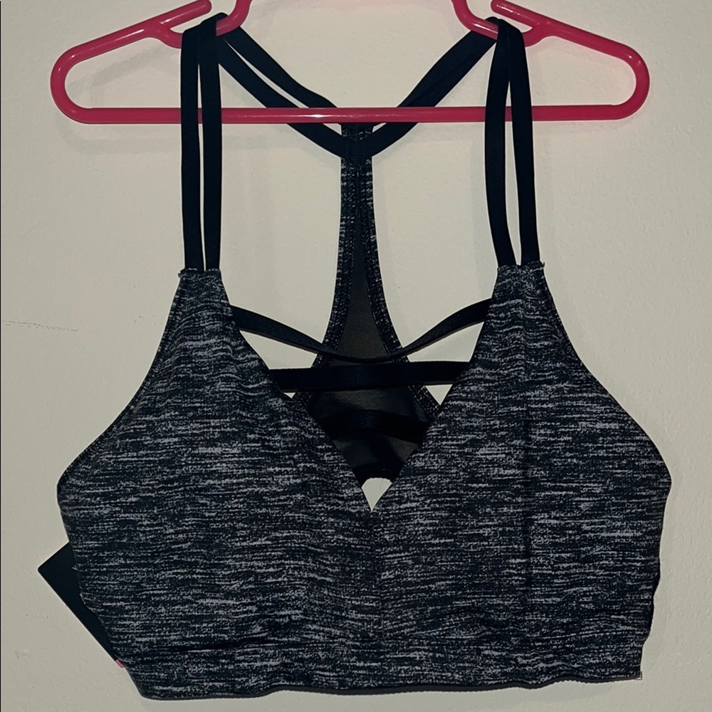 Victoria’s Secret Black Strappy Sports Bra s/m